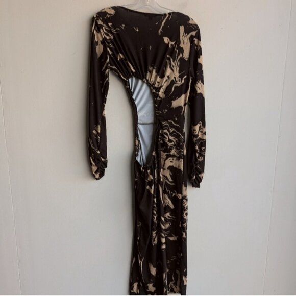 Fashion Nova Cut-Out Abstract Print Midi Dress with Side Slit - Picture 6 of 8